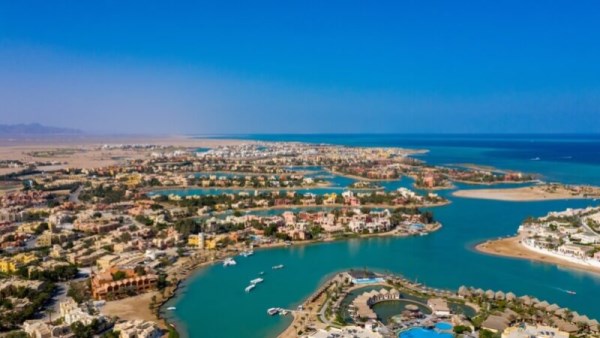 السياحة في البحر الأحمر
