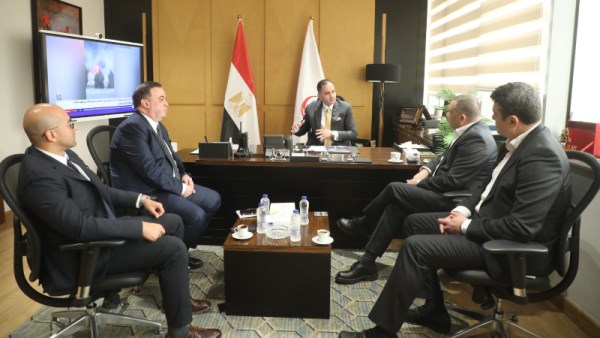 اجتماع وزارة الصحة مع شركة أورنج