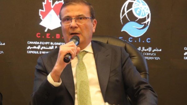 علاء فاروق وزير الزراعة و استصلاح الأراضي