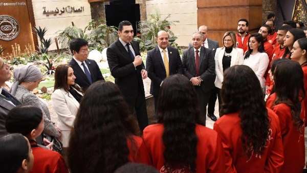 وزير الشباب والرياضة