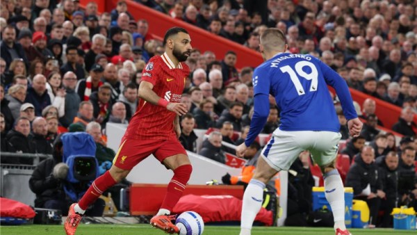 ليفربول وإيفرتون 