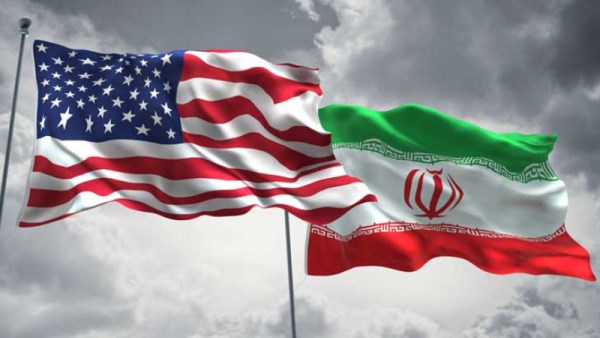 علم أمريكا وإيران 