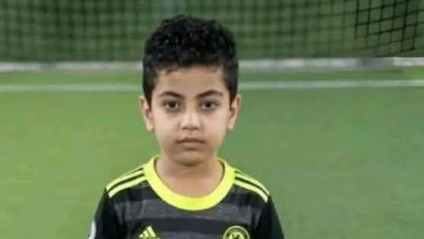 الطفل باسل ضحية الكلاب الضالة 