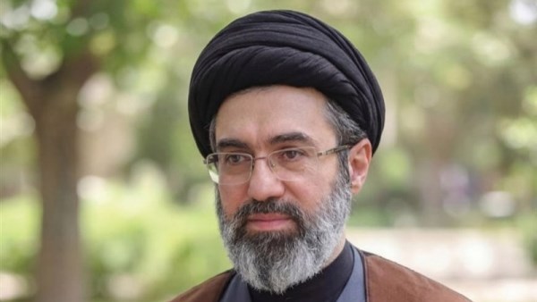خامنئي يشكر علماء أهل السنة داخل محافظة هرمزكان