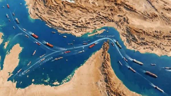 الحرس الثوري الإيراني: إيقاف سفينتين تابعتين لإسرائيل في مضيق هرمز