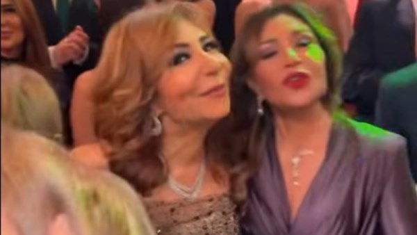 لميس الحديدي وليلى علوي 
