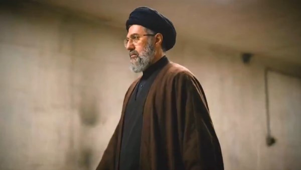 المرشد الأعلى الإيراني مجتبى خامنئي