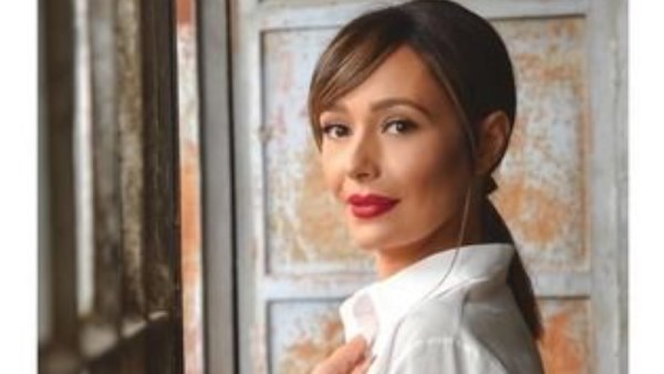 الفنانة السورية رنا كرم