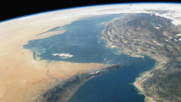 مضيق هرمز 