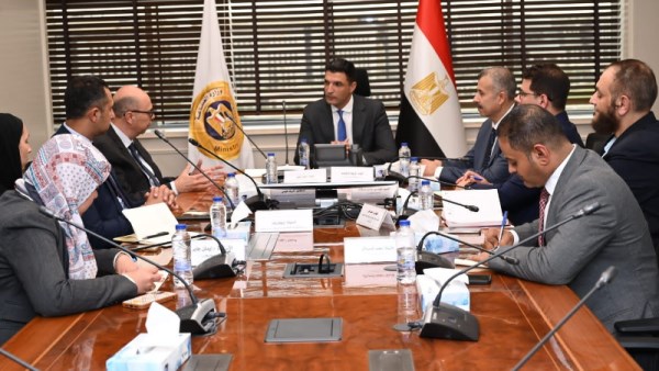  المهندس خالد هاشم، وزير الصناعة