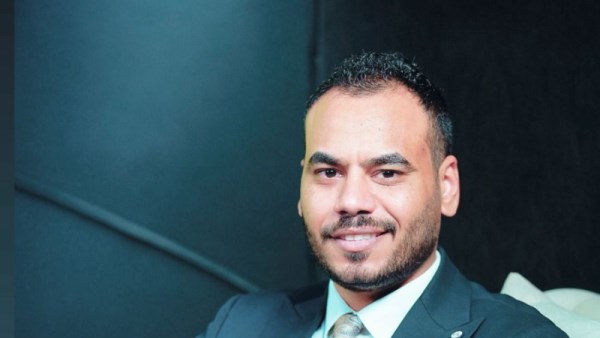  أحمد متولي الخبير الاقتصادي