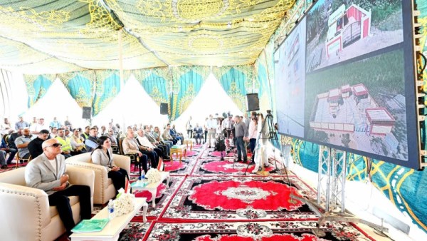 وزيرة الإسكان