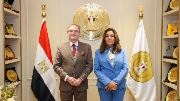  وزيرة البيئة وسفير التشيك بالقاهرة 