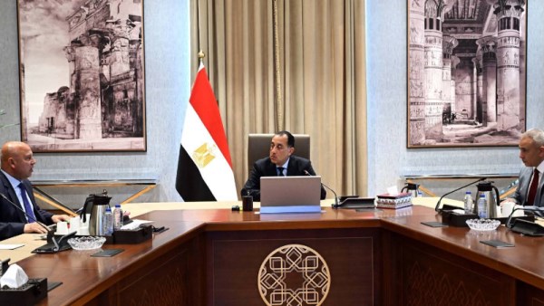 الدكتور مصطفي مدبولي ووزير النقل