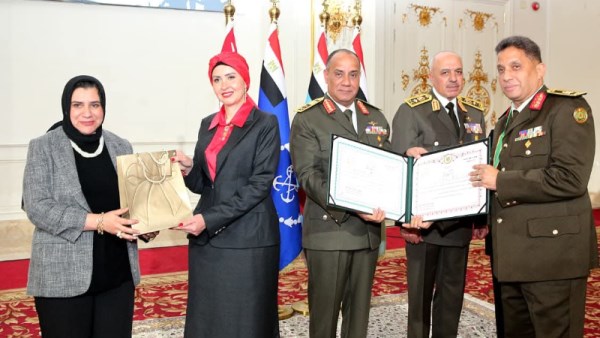 وزير الدفاع