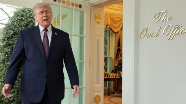 الرئيس الأمريكي دونالد ترامب 