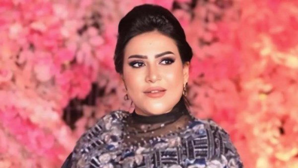 الفنانة بدرية طلبة