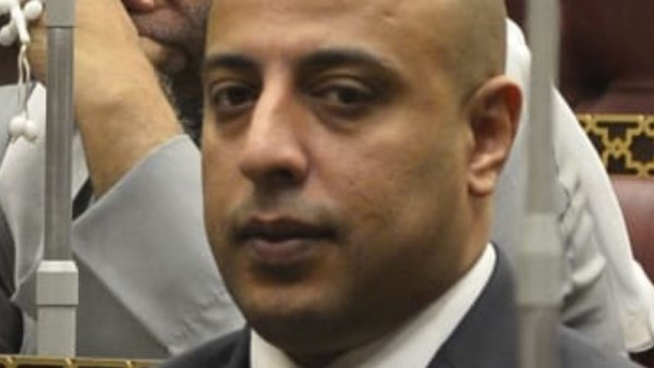 النائب محمد مكي 