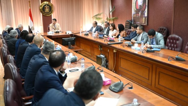 اجتماع وزبر الصناعة بغرفة التجارة الأمريكية