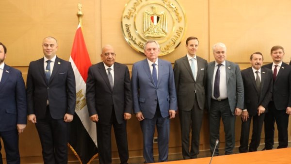 لقاء وزير الكهرباء برئيس لجنة الطاقة بمجلس الدوما الروسي 