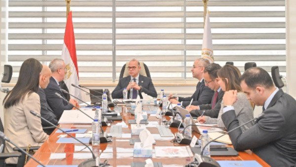  لقاء وزير الاستثمار بوفد شركة ألستوم 