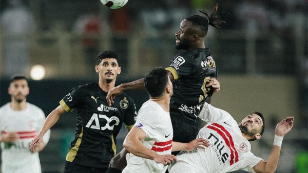 لاعبو بيراميدز والزمالك