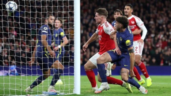 ارسنال أمام أتلتيكو مدريد
