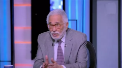 جنازة عبدالرحمن أبوزهرة.. تنفيذ أول وصاياه بمرور جثمانه من أمام المسرح