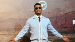 محمد رمضان وصناع فيلم 