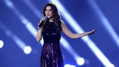 نانسي عجرم تتألق في شيكاغو.. وتبادل إعجاب لافت بينها وبين بيلي إيليش