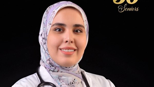 طبيبة تلحق بشقيقتها بعد صراع مع الإصابة