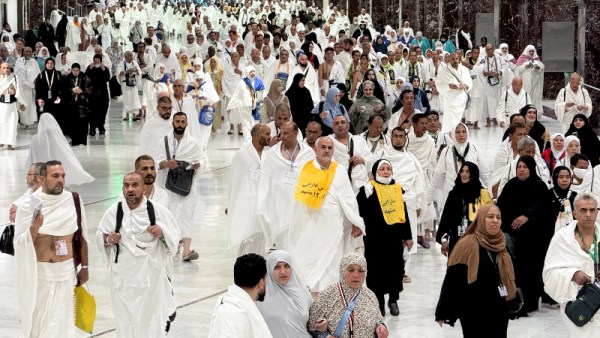 محطة حافلات خاصة وموقع ذهبي لحجاج القرعة بمشعر عرفات