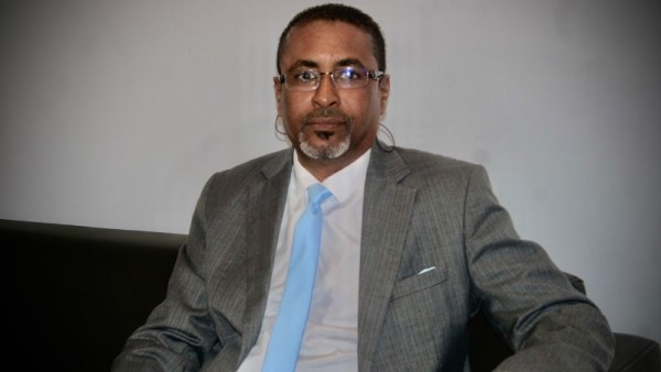 الكاتب الليبي إدريس حميد