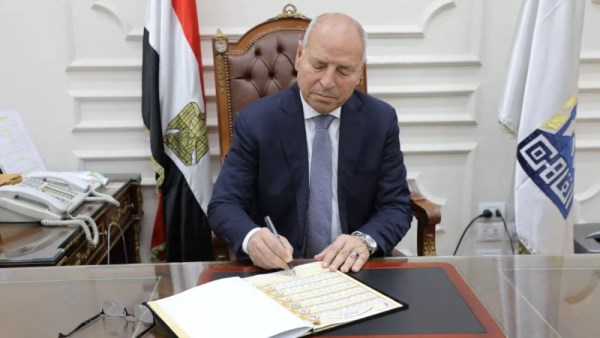 محافظ القاهرة يعلن خطة شاملة للحفاظ على تراث وسط البلد