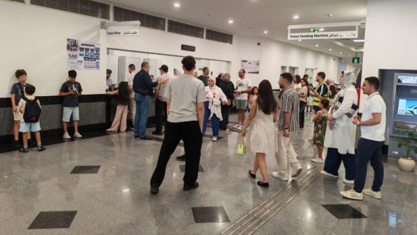 إقبال جماهيري كبير على مونوريل شرق النيل لزيارة العاصمة الإدارية
