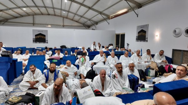 حجاج الجمعيات الأهلية 