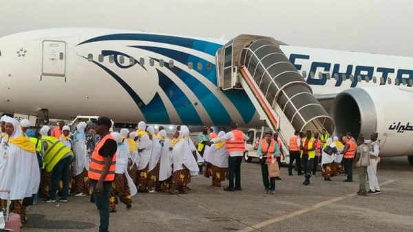 مصر للطيران تنقل 9150 حاجا من غينيا