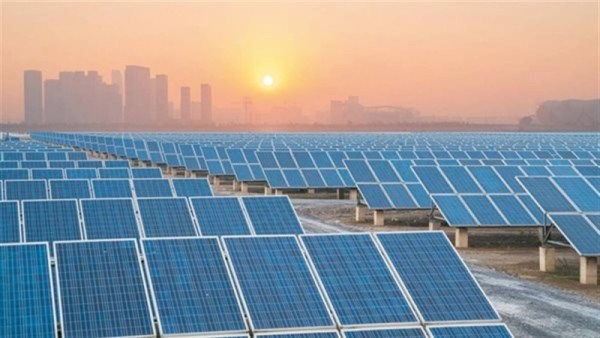المولات الجديدة باستخدام الطاقة الشمسية