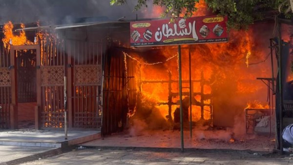 نشوب حريق داخل كافية بمدينة نصر 