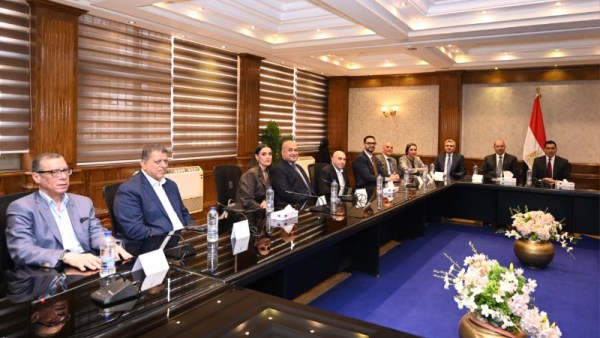 اجتماع وزير الرياضة  باللجنة الاولمبية