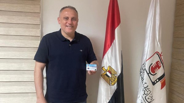 أسامة حسني