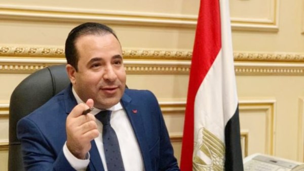  رئيس لجنة الاتصالات وتكنولوجيا المعلومات