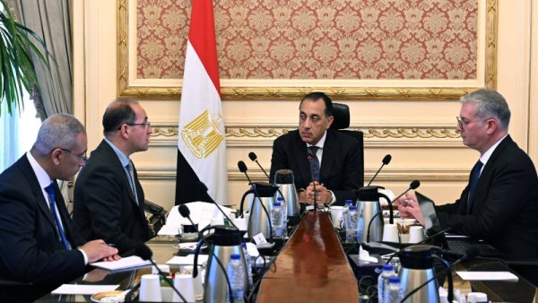 اجتماع رئيس الوزراء اليوم
