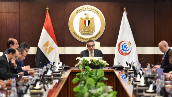 الدكتور خالد عبد الغفار وزير الصحة 