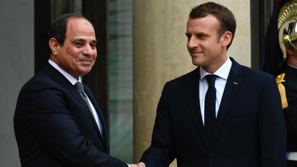 الرئيس السيسي ونظيره الفرنسي