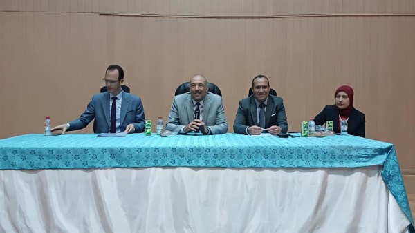 جانب من الاجتماع 