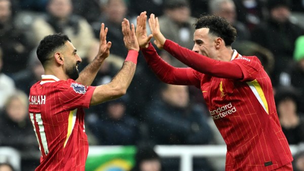 كورتس جونز - محمد صلاح