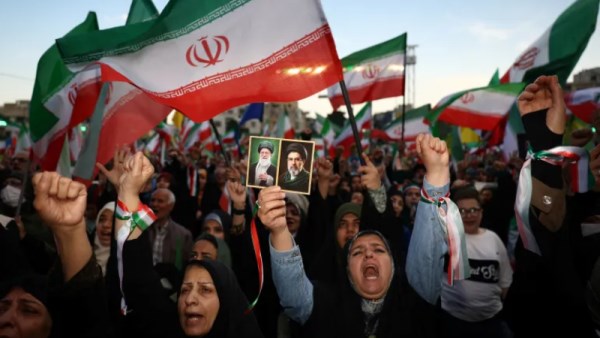 إيران: الرد على الولايات المتحدة سيكون مؤلمًا إذا عادت للحرب