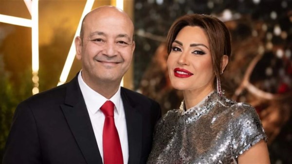 عمرو أديب يتزوج دينا طلعت.. إيه الحكاية؟