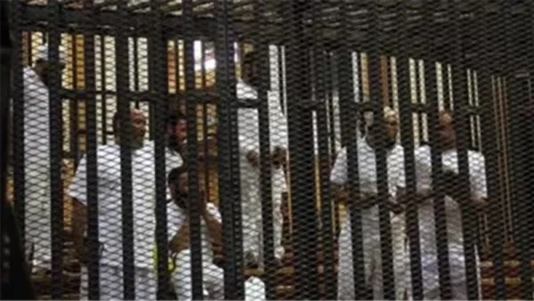 متهمين